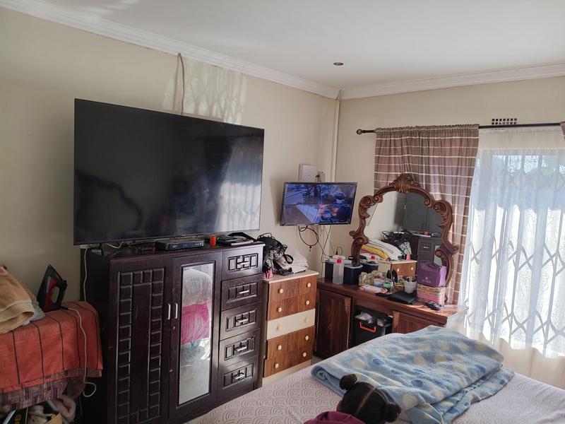 To Let 3 Bedroom Property for Rent in Goodwood Central Western Cape